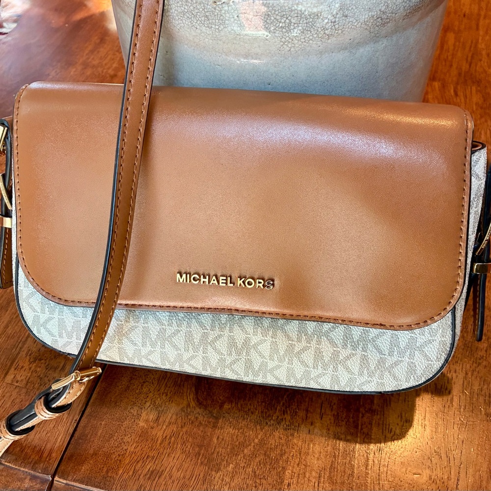 Michael Kors Cream and Brown Crossbody Bag